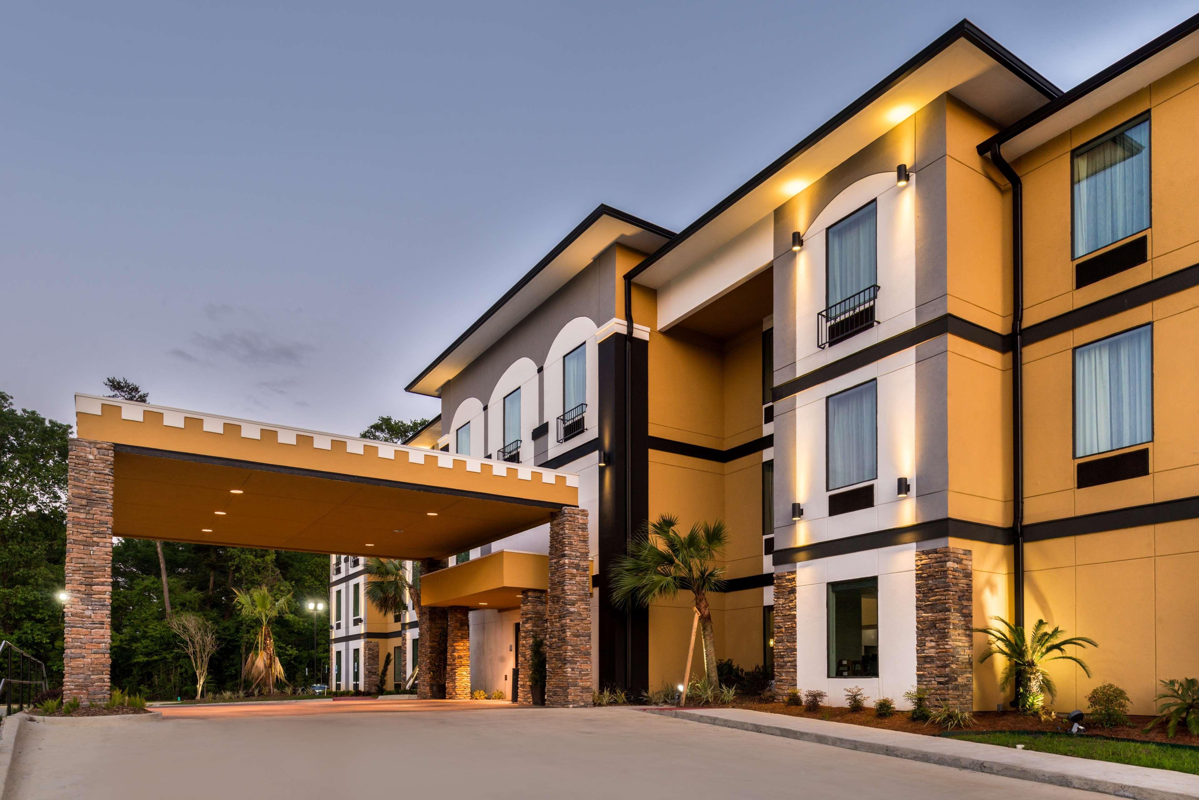 Best Western Plus Regency Park Walker Buitenkant foto