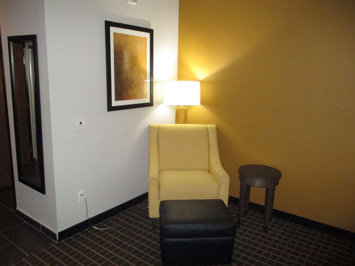 Best Western Plus Regency Park Walker Buitenkant foto