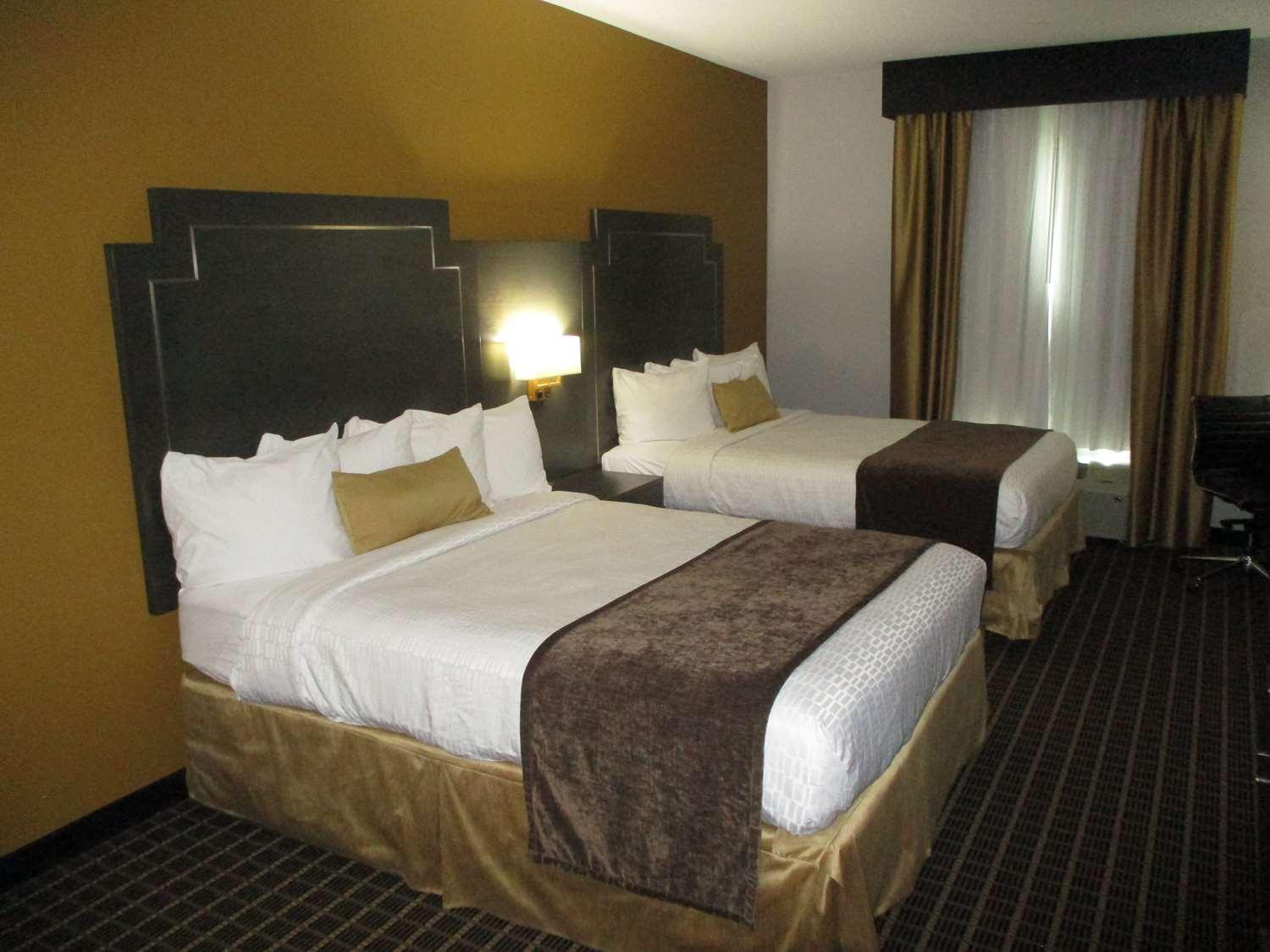Best Western Plus Regency Park Walker Buitenkant foto