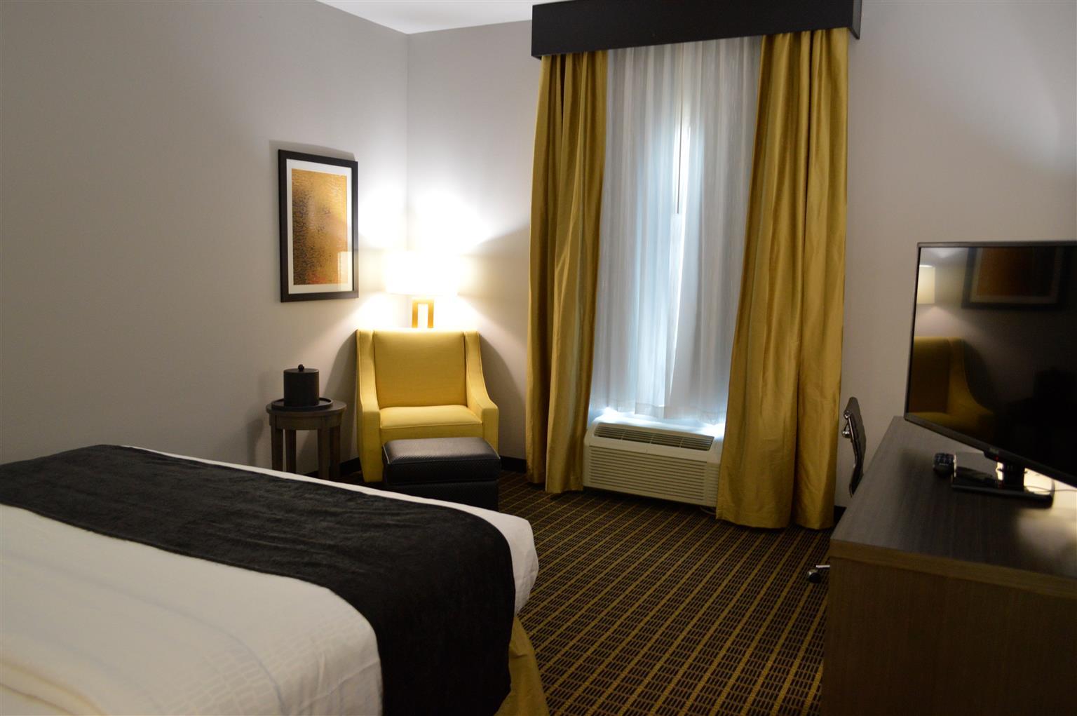 Best Western Plus Regency Park Walker Buitenkant foto