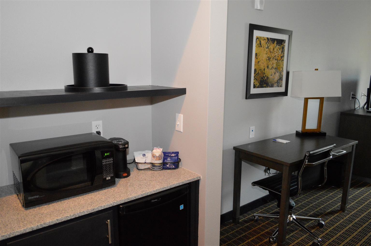 Best Western Plus Regency Park Walker Buitenkant foto